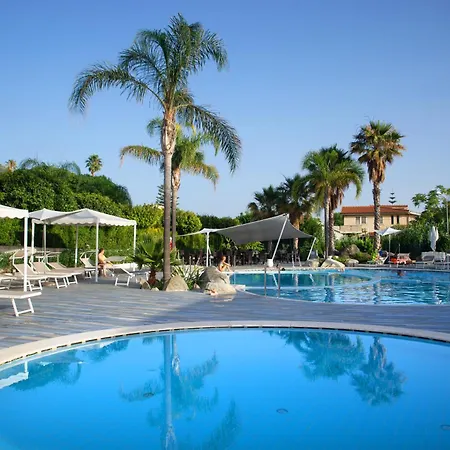 Village Scoglio Della Galea 4*