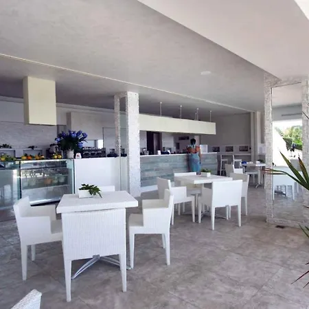 Hotel Village Scoglio Della Galea