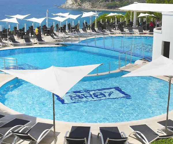 斯格利奥德拉加莱亚酒店 酒店 4*